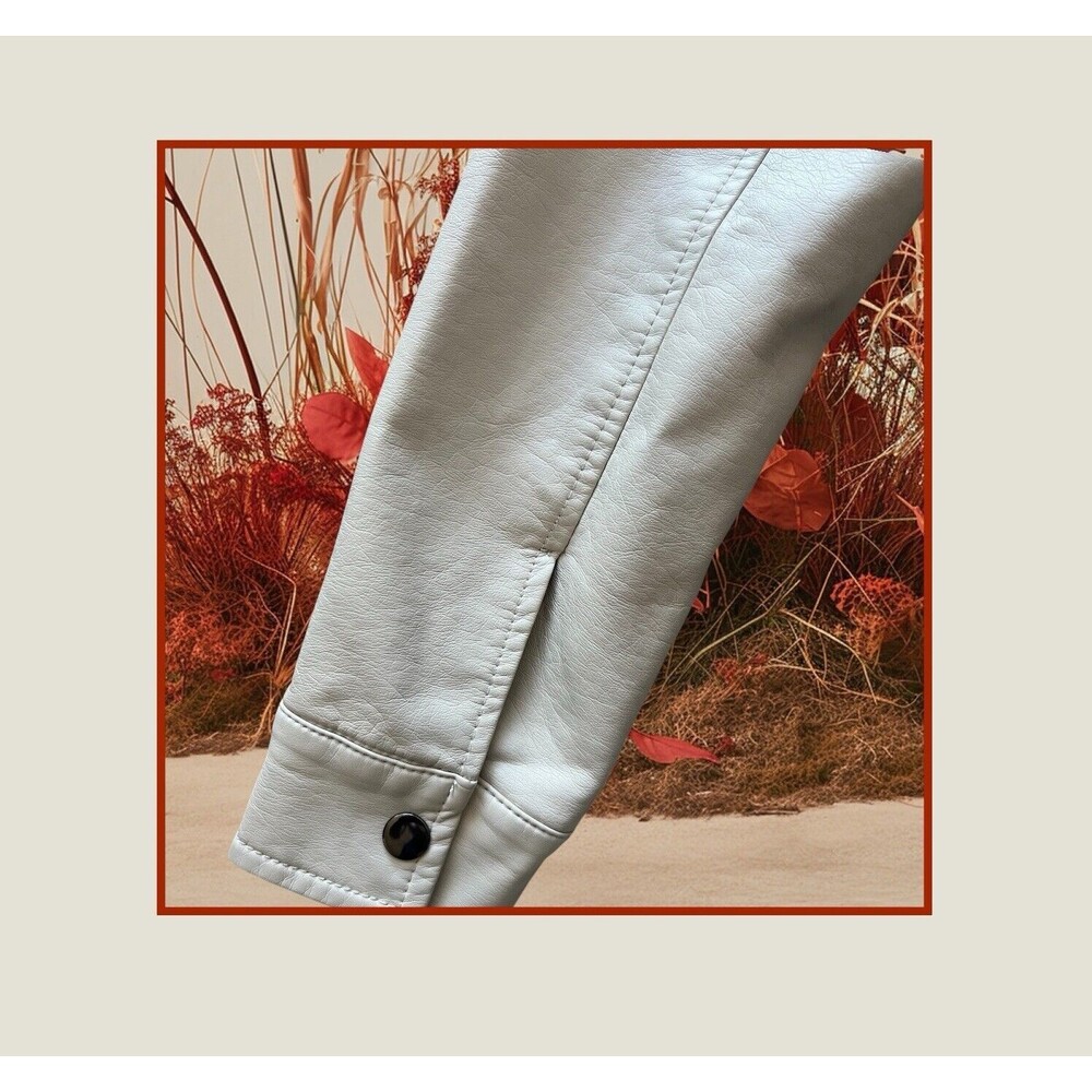 Apt. 9 Women’s Faux-Leather Jacket Cream Zip Front Quilted Shoulder Lined Size S - Picture 6 of 10